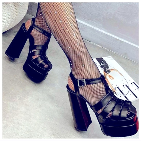 ‼️SOLD‼️MORGAN BUCKLE PLATFORM SANDALS - Picture 1 of 7